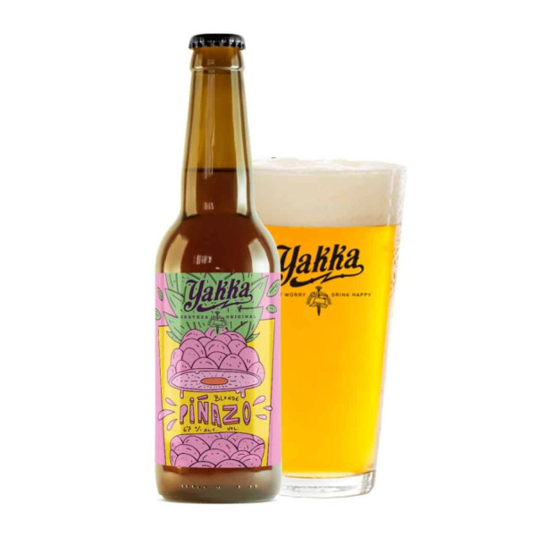 Cerveza rubia con piña Piñazo de Yakka botellín 33cl