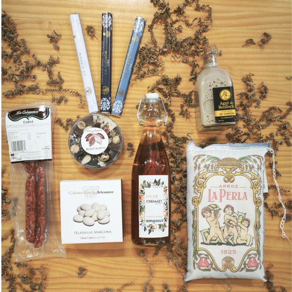 Caja gourmet con productos artesanos valencianos