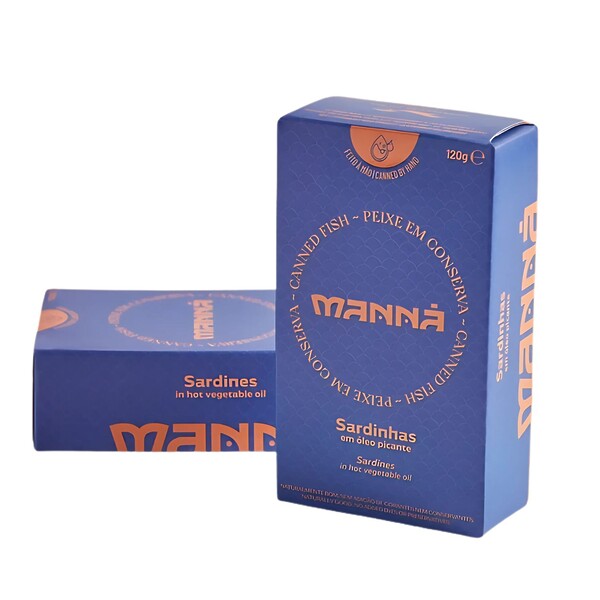 Lata de sardinas Manna en aceite vegetal picante, diseño artesanal y etiqueta con detalles del picante tradicional