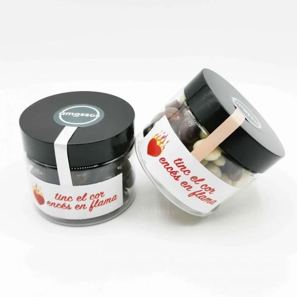 Pack de cacahuetes bañados en tres chocolates + bolitas de naranja confitada bañadas en chocolate