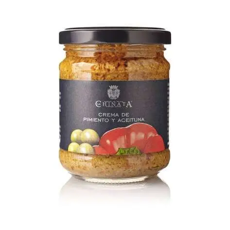 Crema de pimientos y aceitunas verdes