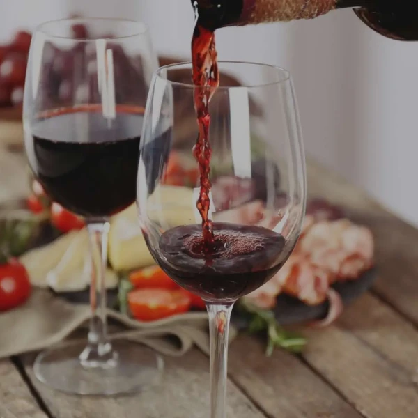 Cata de vinos con tapa (en nuestro local)